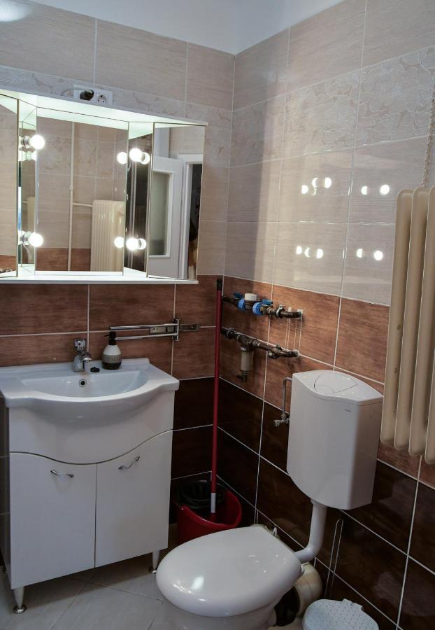 Balint Apartman - In The Heart Of Мишкольц Экстерьер фото